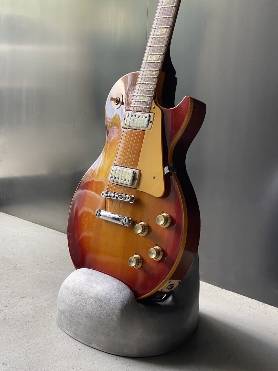 lespaul01.jpg